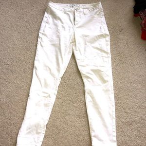 white jeggings